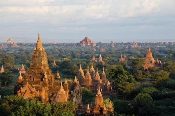Decoding the History of Myanmar