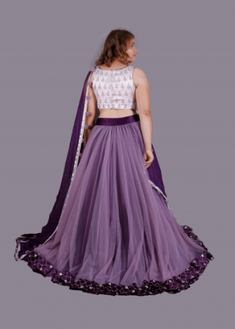 Buy Designer Lehengas Online - Lehenga For Women @ Bhagyasattire