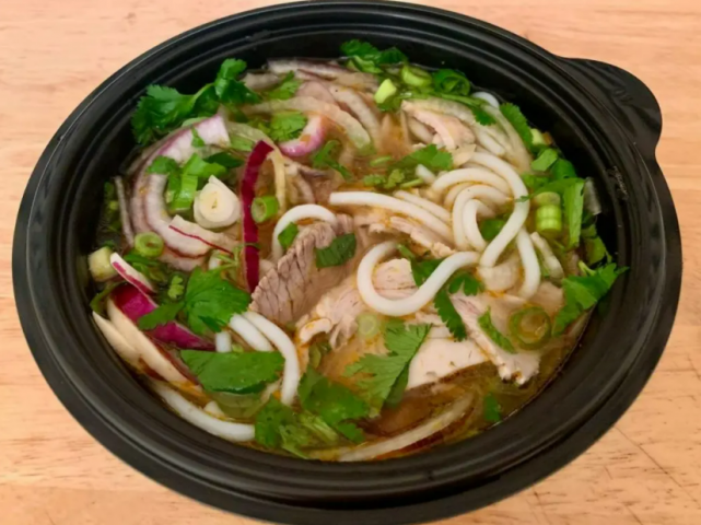Which Is the Best Pho Restaurant in Tampa, Florida?