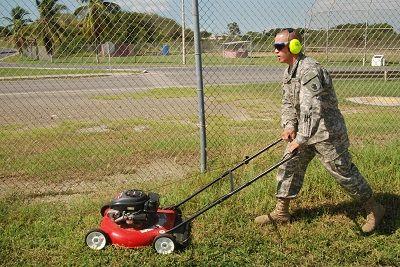 Cordless vs. Corded Lawn Mowers