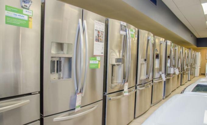 Best Refrigerators Under 25000 in India - theblogulator