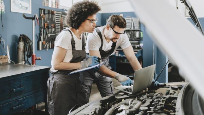 Ultimate Car Maintenance Checklist That You Should Know