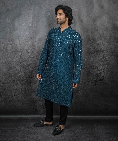 Embrace Ethnic Fashion: Buy Men's Kurta Online at Mirraw Luxe