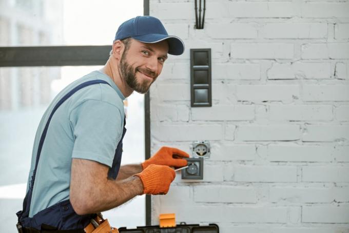 Get a safe and energy-efficient home by getting electrical services in Bristol