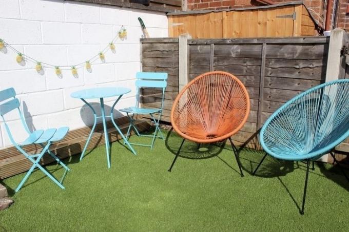 Artificial Grass- Creates a Cushion Effect in Your Garden