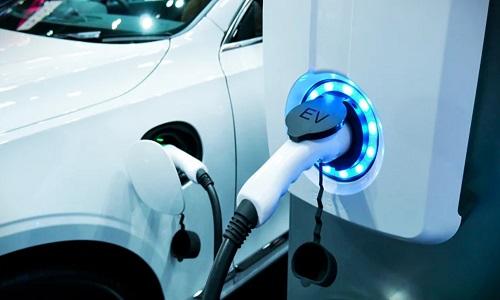 How to save on energy costs and beat inflation with an EV.