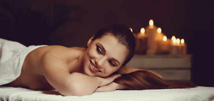 Aromatherapy Full Body Massage in Jaipur