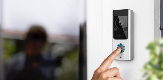 Security Cameras: Finding the Right Doorbell Camera