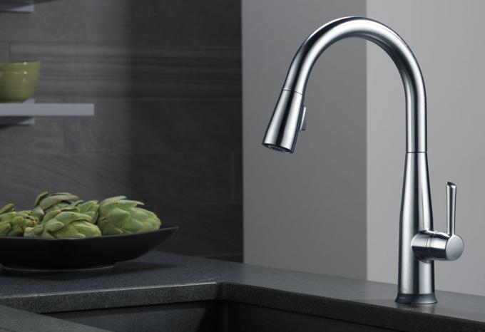 You need to know about kitchen faucets before buying