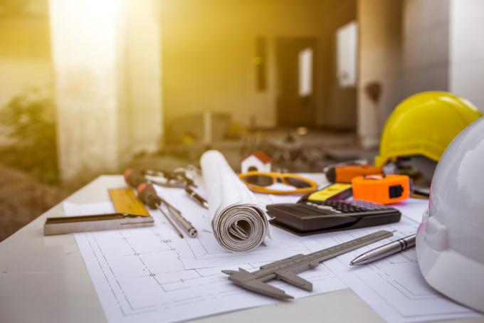 Why is it important to hire a licensed contractor? | Ultimate Construction