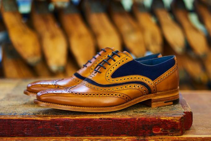 Mcclean - Men's Handmade Leather Oxford Brogue Shoe By Barker