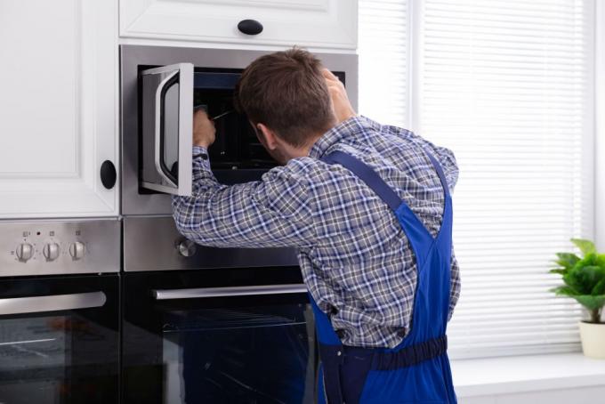 Recruit Professionals For Appliances Installation In Watford