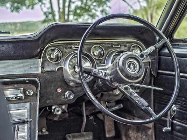 Our Blog Key Steps to Effectively Restore an Old Car on a Budget