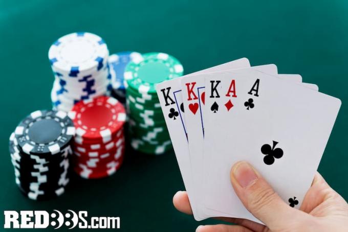 Game đổi thưởng Poker hấp dẫn ra sao