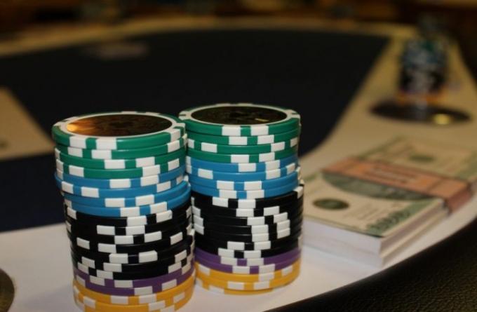 What Is Edge Sorting in Baccarat Game? | JeetWin Blog