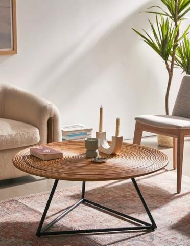 Fascinating Coffee Table Decoration Tips That Can Transform Your Living room Interior &#8211; Interior Design And Decor Ideas