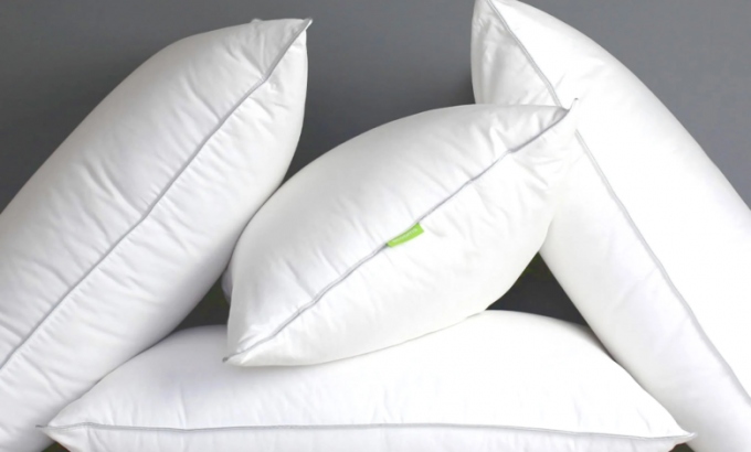 What Makes Goose Feathers Pillows So Popular In the UK