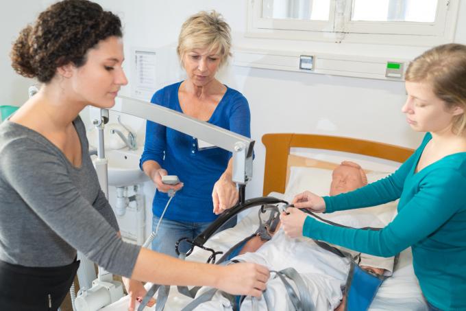 Why Nursing Assistant Training Philadelphia is Right for You