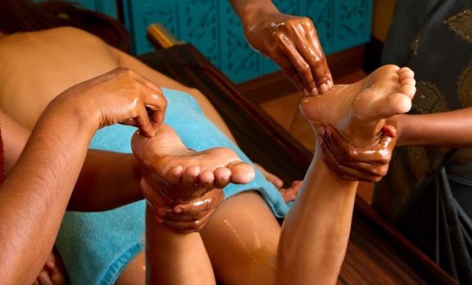 Full Body to Body Massage Centre in Gurgaon