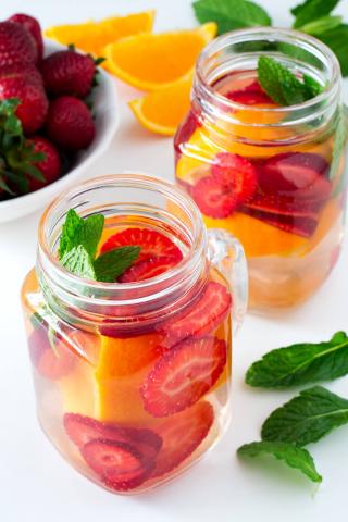 Strawberry, Orange and Mint Detox Water