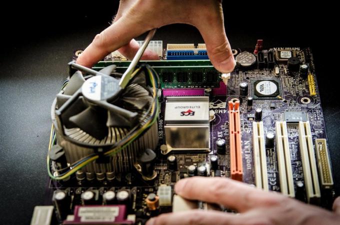 Utilizing Computer Repair Services for Small Business | Rubix Blog