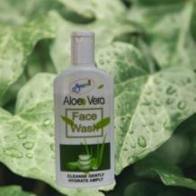 Buy Alovera Face Wash make skin heathy and fresh | Panchgavya  