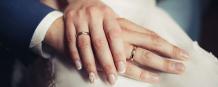 How to find a beautiful engagement ring for a less