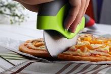 For a Perfect Pizza Cutter - What to look for it?