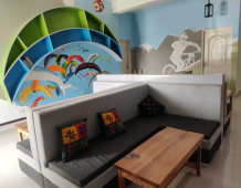 Moustache Bir | Backpacker Hostel in Bir