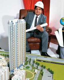 Mr. Navin Raheja, Chairman Raheja Developers...