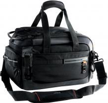 Buy Vanguard Oslo 25 Shoulder Bag (black) in Dubai at cheap price
