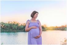 Creative Ideas for Maternity Photo Props in Austin, Texas