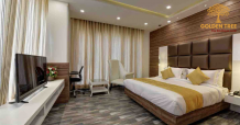 best place to stay in Noida