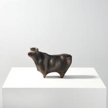 Unique Bull Figurine Metal Animal Design Sculpture Art Decor - Warmly Life