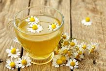 Chamomile Tea In Hindi - कैमोमाइल टी के फायदे और नुकसान, Chamomile Tea Benefits in Hindi, कैमोमाइल, कैमोमाइल टी, Chamomile Tea Ke Fayde In Hindi, कैमोमाइल चाय | POPxo 