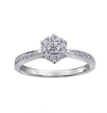 Diamond Cluster Engagement Rings