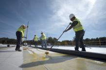 A Few Considerations While Trusting Your Project to Commercial Roofing Contractor