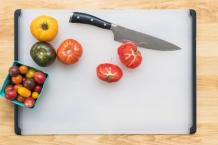 7 Mistakes You Need to Stop Making with Your Cutting Board