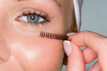               Defining the Type of Lash Extension Glue For The Daily Usage          