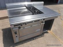 Best Condition USED US Range Gas Griddle with 2 Burners