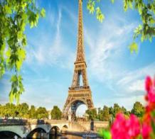 Romantic Paris vacation 