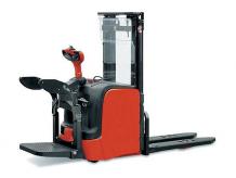 Electric Stacker Manufacturer - Linde Material Handling