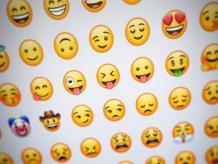 Complete Guide on How to Use Emoji Tapbacks in iMessage in iOS &#8211; Techie Tech