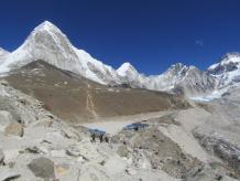 Everest base camp trek in December Reason: | Weather | Attraction