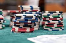 5 Card Draw Vs. Texas Hold&#039;em - Which is Better? | JeetWin Blog