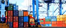 Difference between freight forwarder and NVOCC