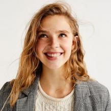 How Much Does Teeth Straightening Cost in Dubai | Teeth straightening