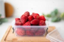 How To Freeze Strawberries: A Comprehensive Guide - AalikInfo