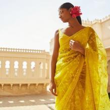 Unique Trending Bridal Saree Design