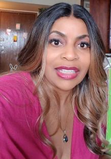 About Body Positivity Advocate Linda Peavy | Cultured Curves